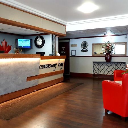Causeway Bay Hotel Sparwood Extérieur photo